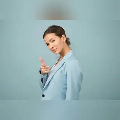 罗莉泽